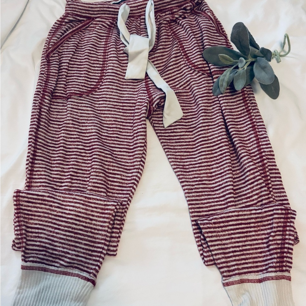 Abercrombie & Fitch Red and White Striped Pants